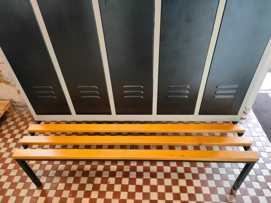 Szafki metalowe  ubraniowe z ławką C+P Classic PLUS (805050)