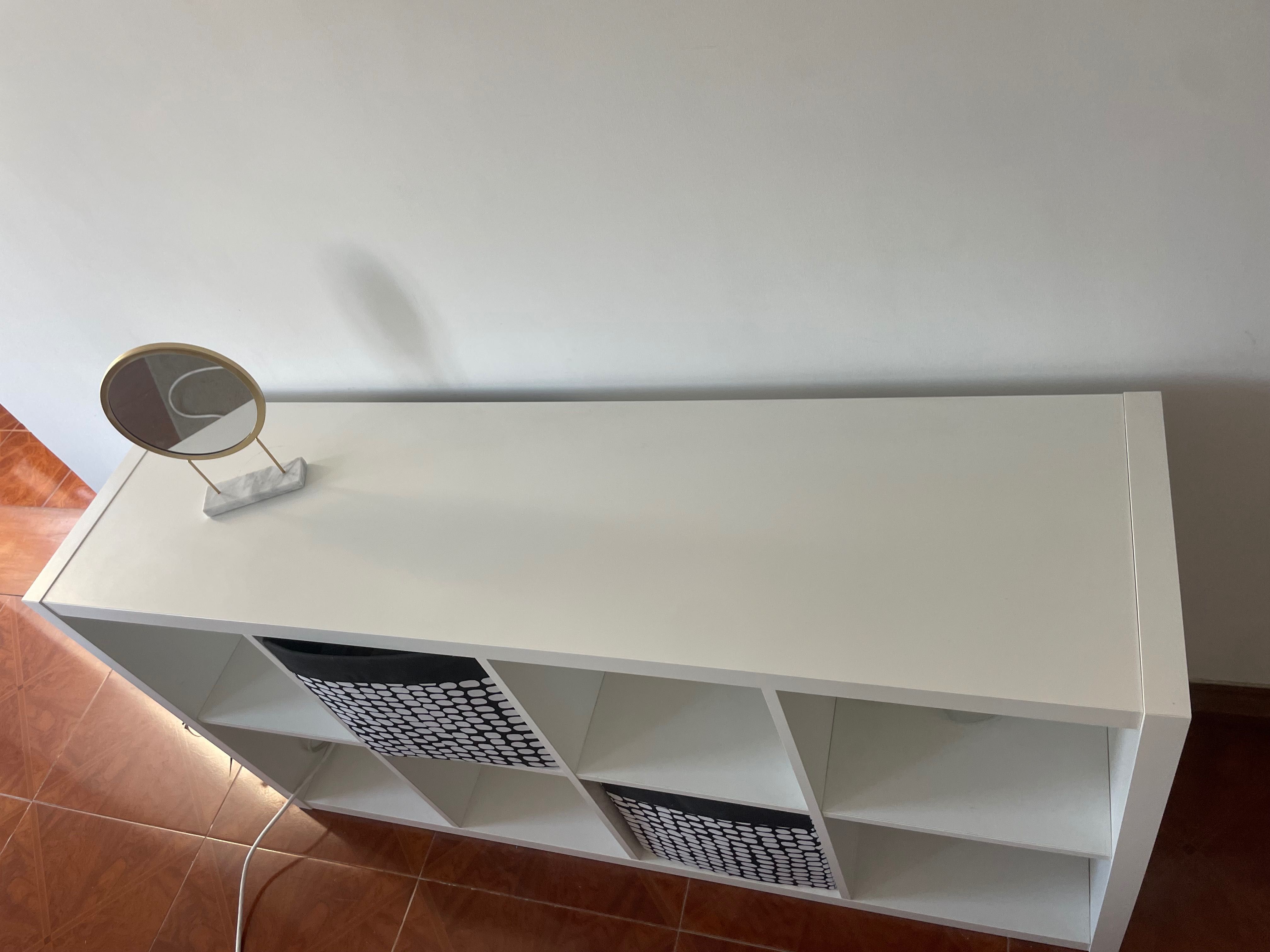 Móvel IKEA kallax, de arrumação, 8 cubos