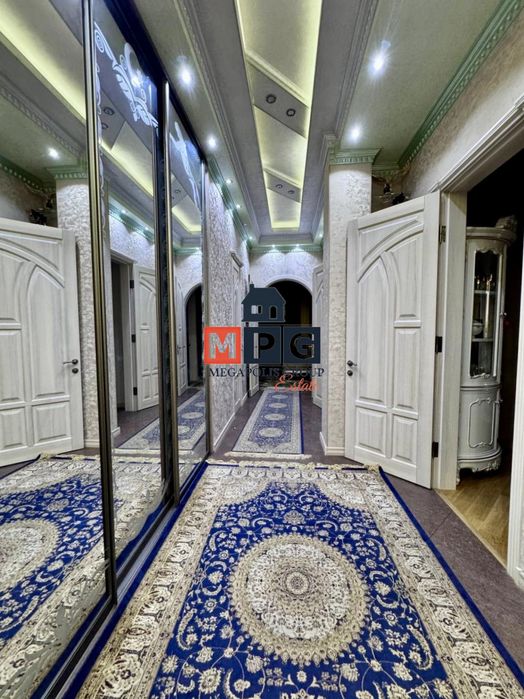 Продаж 3-кімнатної квартири / ЖК «Будинок на Набережній», Банний.