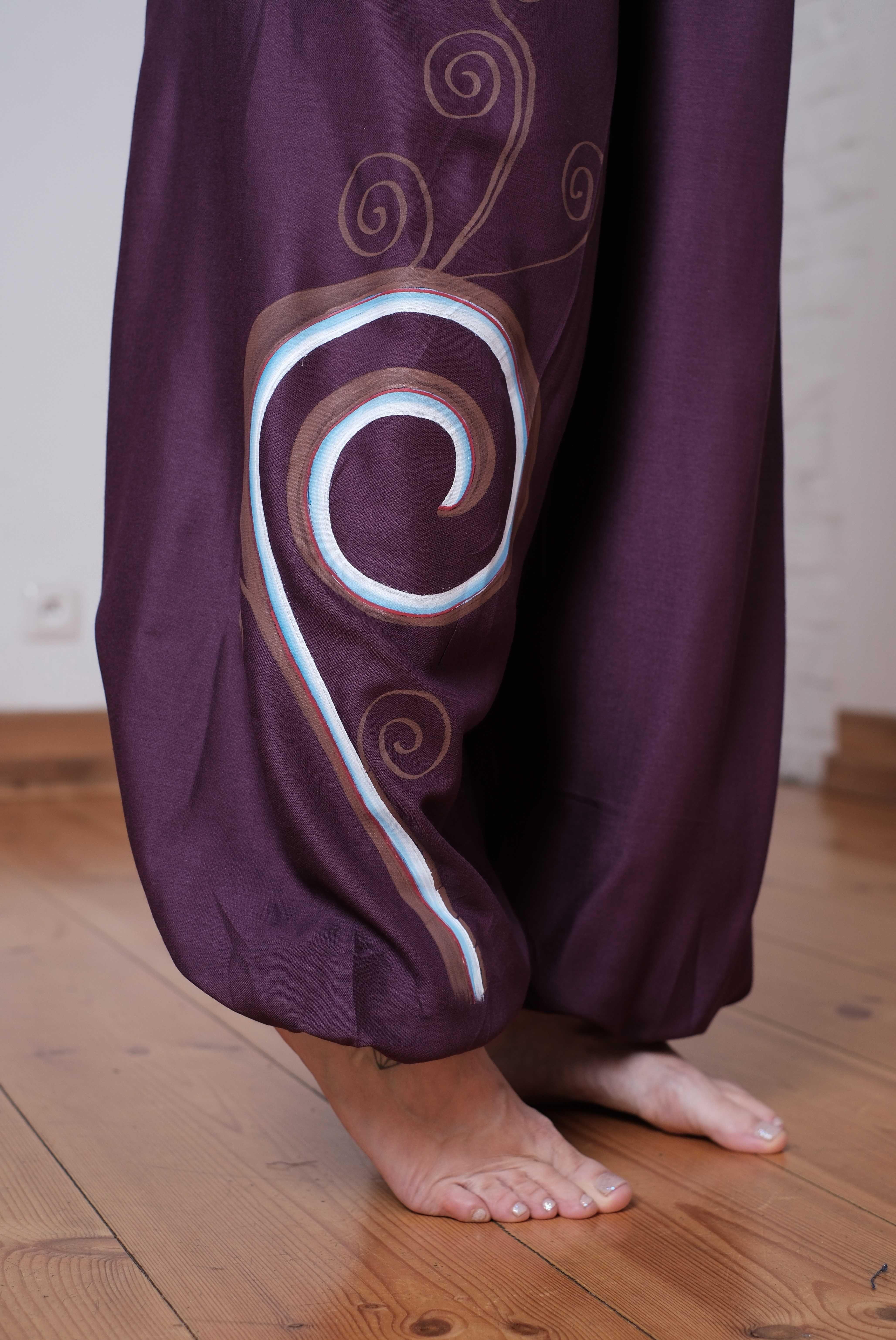 Haremki szarawary boho z ręcznie malowanym wzorem