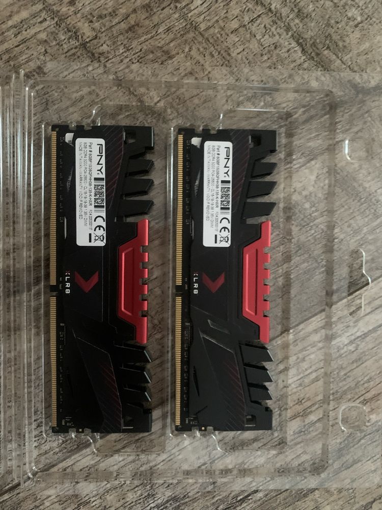 Pamięć RAM PNY XLR8 2x4GB