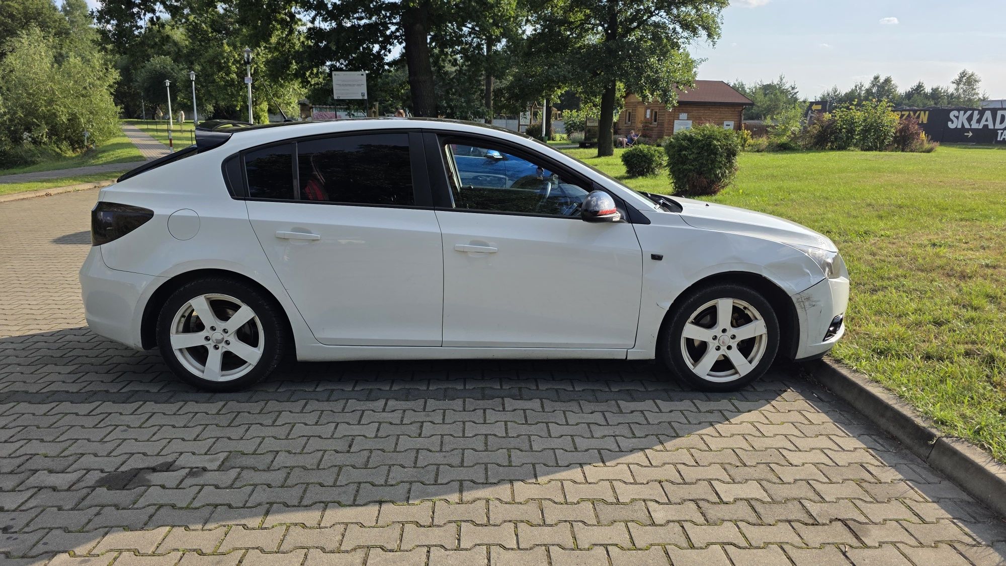 Chevrolet Cruze 1.8 benzyna +lpg 2012uszkodzony/ Jeździ