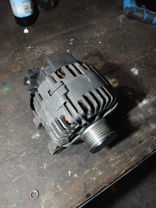 Alternator 2.0hdi Peugeot  po regeneracji