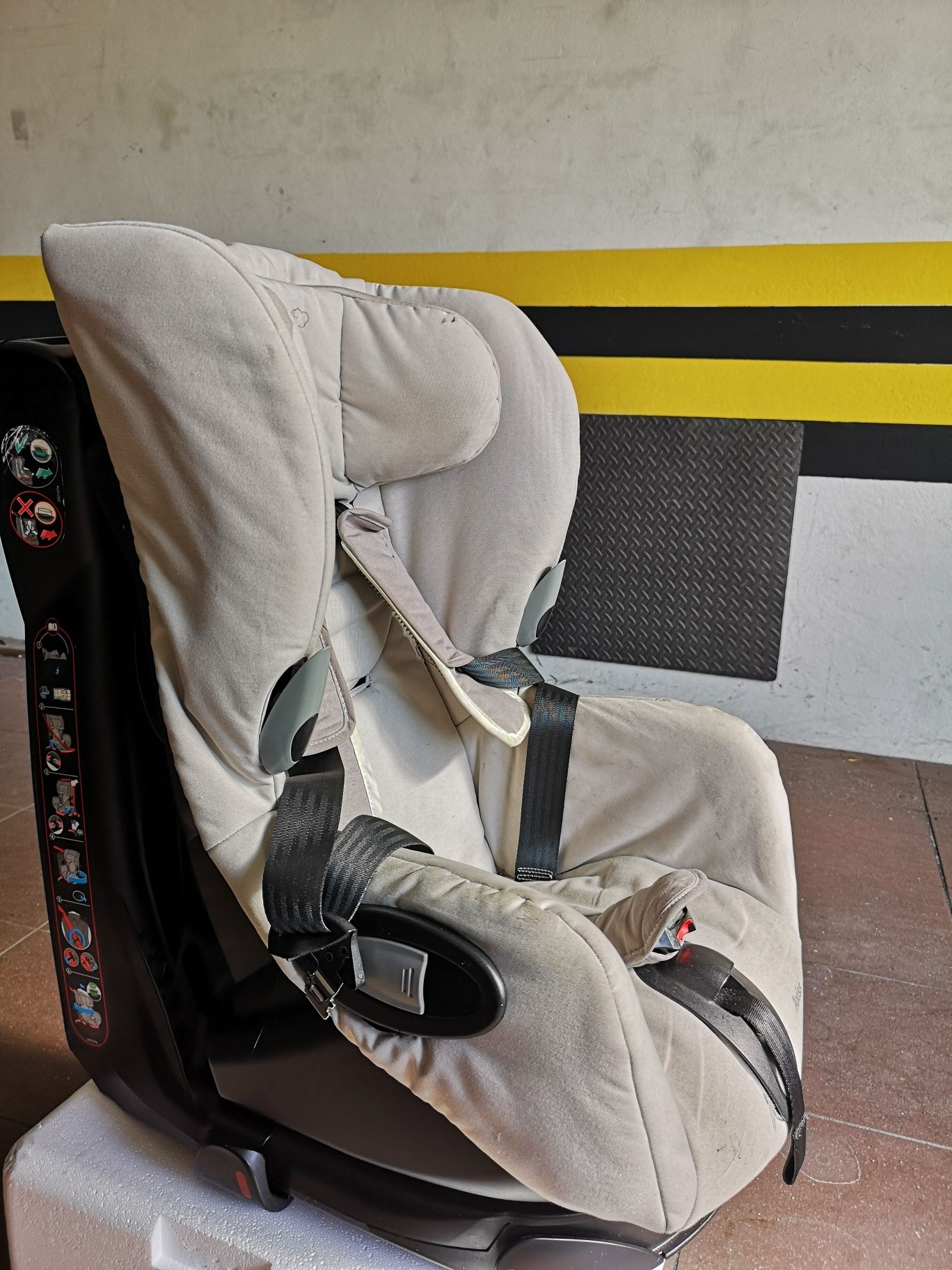 Cadeira auto bebé conforto