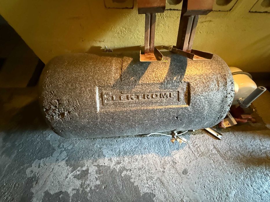 Zbiornik CWU + grzałka + zbiornik wyrównawczy + pompy obiegowe