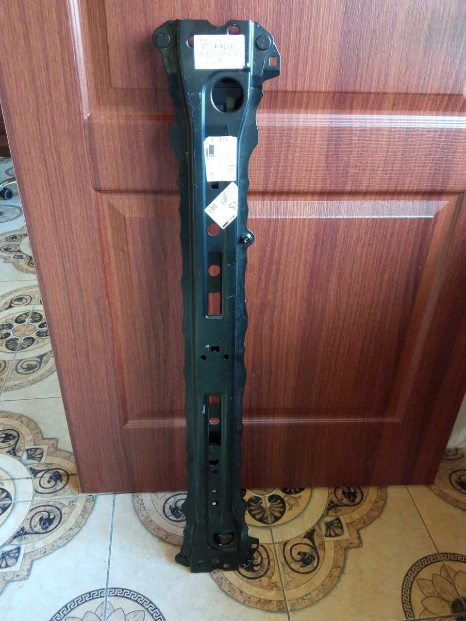 Балка рамы поперечная под радиатор TOYOTA Rav4 57104 - 42090 Оригинал