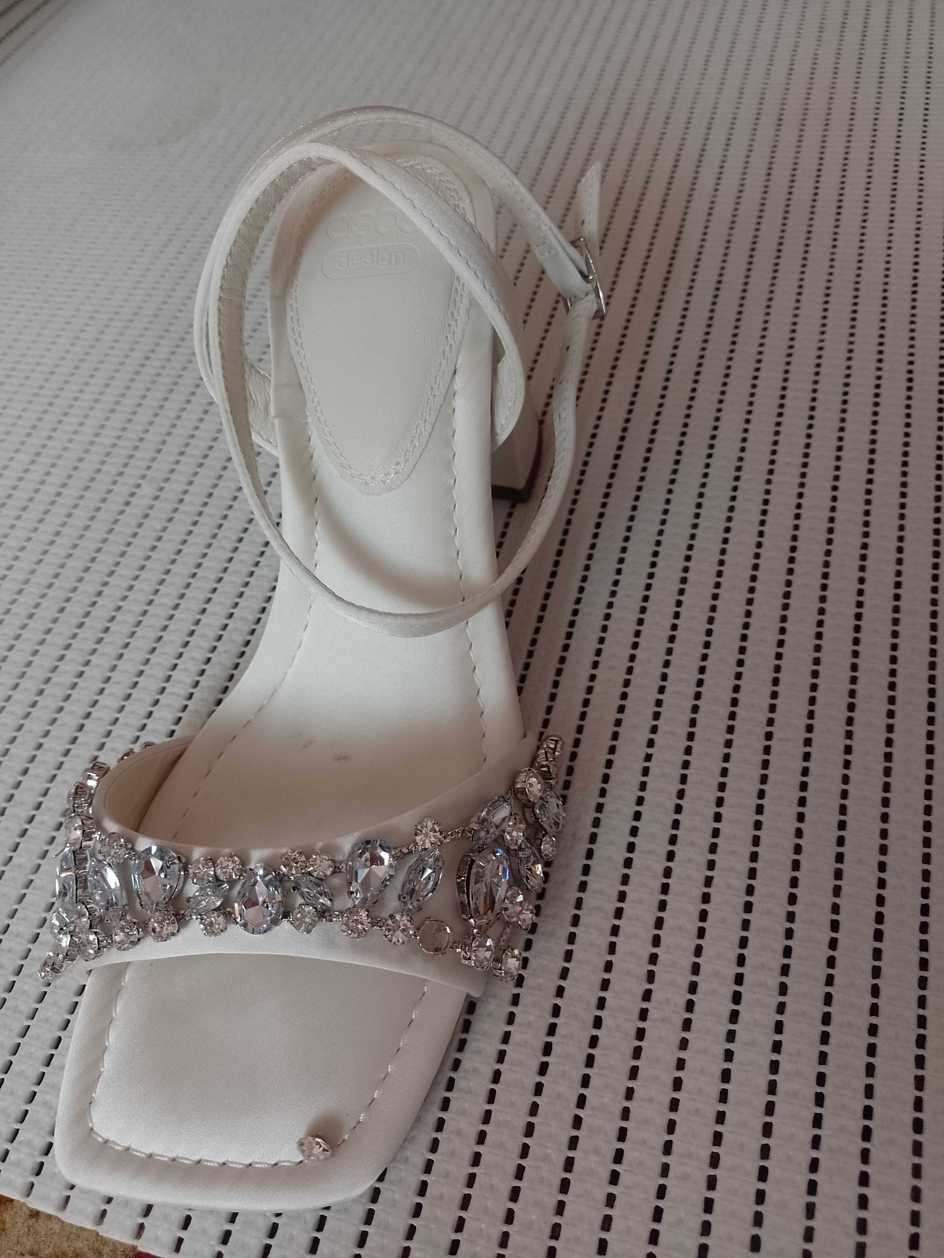 (40) ASOS/ Bogato zdobione sandałki wieczorowe z Londynu, NOWE