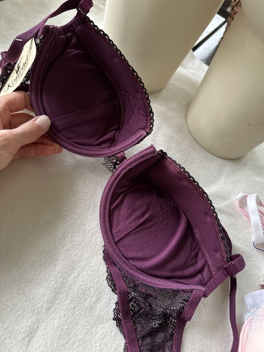 Biustonosz Amethyst r. 75A,70B,80B,85C,70D,75D (86)