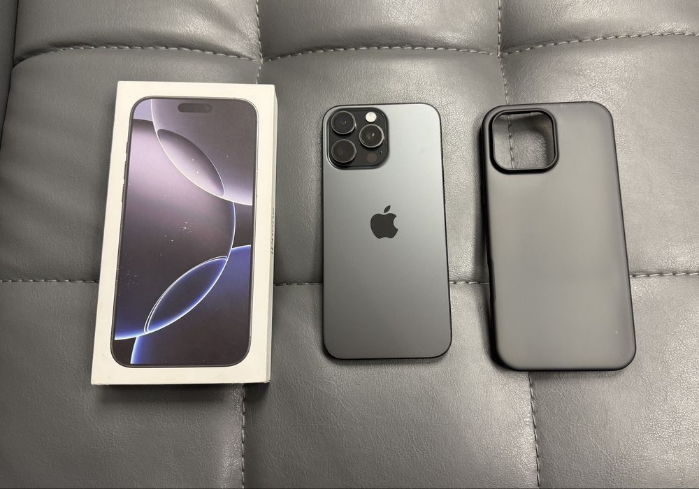 Apple iPhone 16 Pro Max 256GB eSIM Black Titanium (MYW33) Neverlock