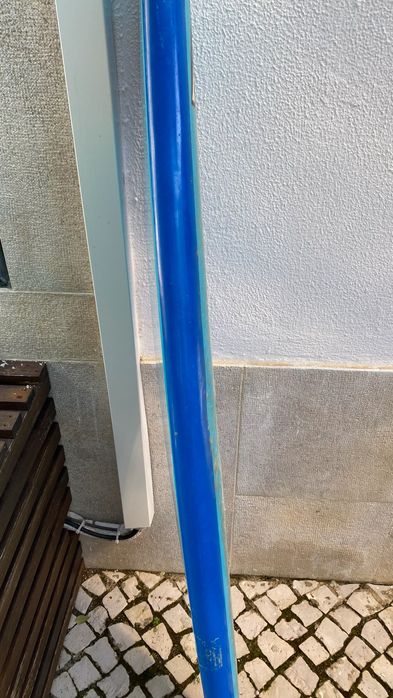 prancha de surf 5'11 em bom estado