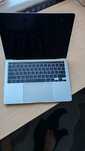 Продам MacBook Pro 13" 256Gb Retina Silver Touch Bar 2020