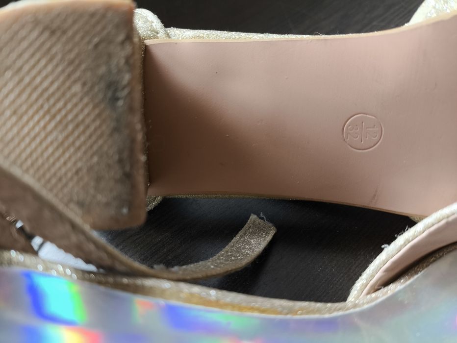 Дитячі босоніжки