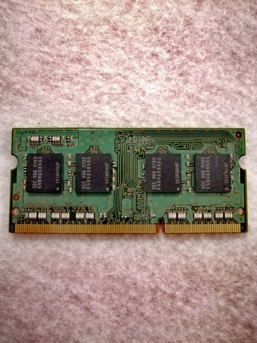 Samsung memória 4GB portátil