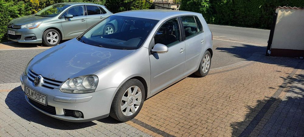 Vw golf 5 1.9 tdi 105 koni