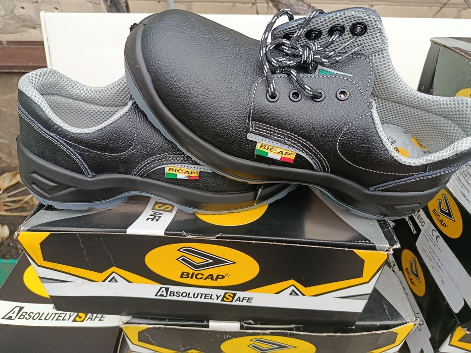 Ботинки рабочие,,,