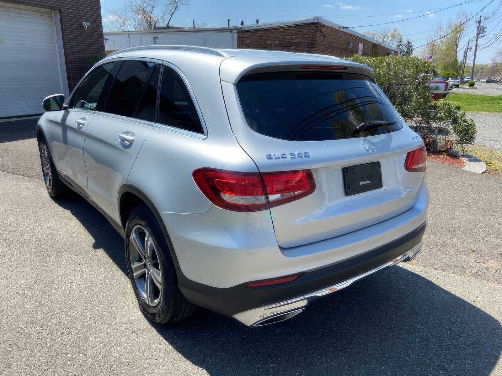 2018 Mercedes-Benz GLC 300 4MATIC