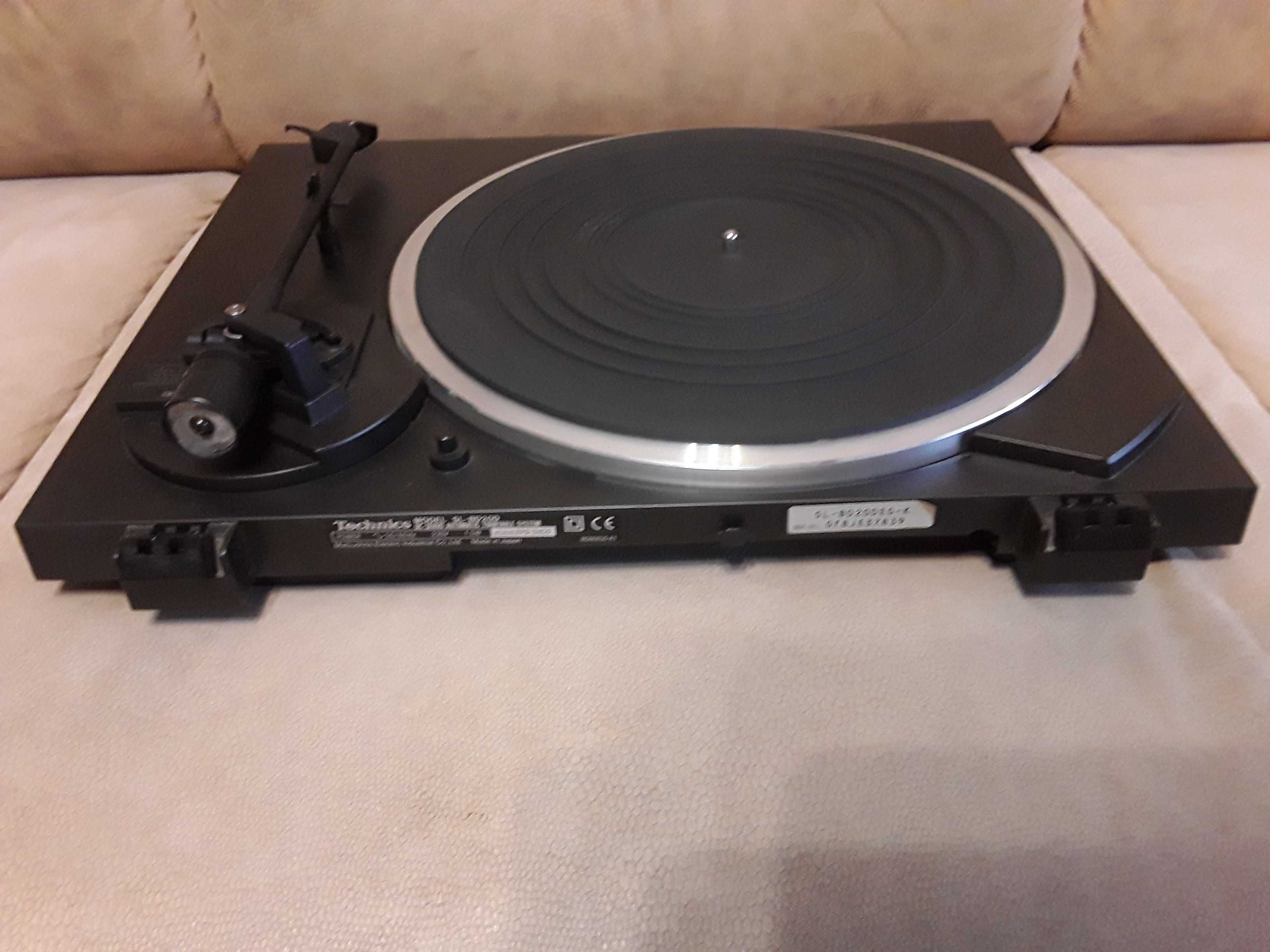 Проигрыватель винила Technics SL-BD20D  (Made in Japan)