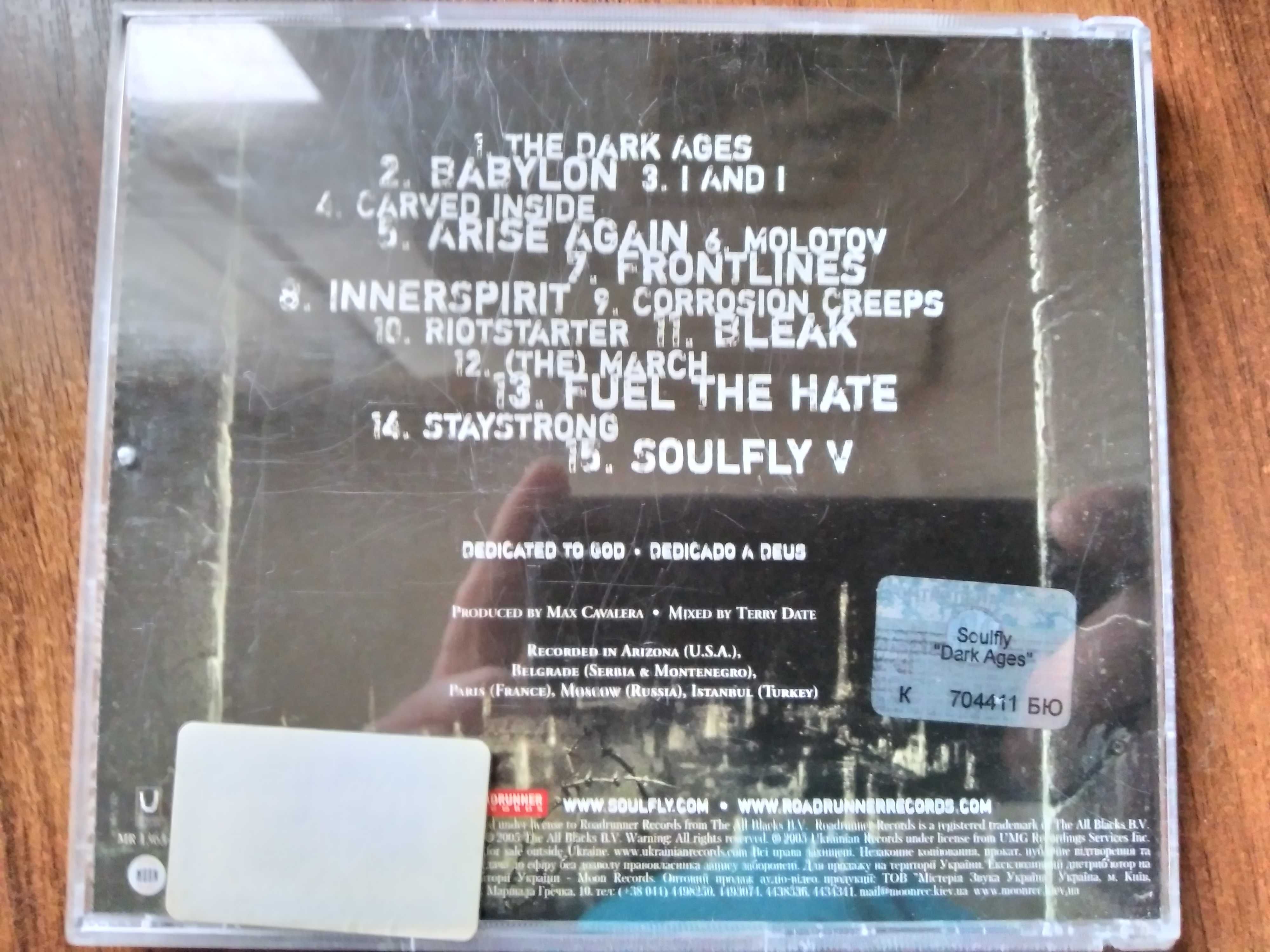 Soulfly – Dark Ages (2005), лиц. MOON Records,буклет-гармошка 10 стр.