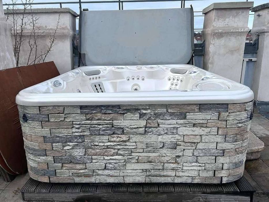 Jacuzzi ogrodowe