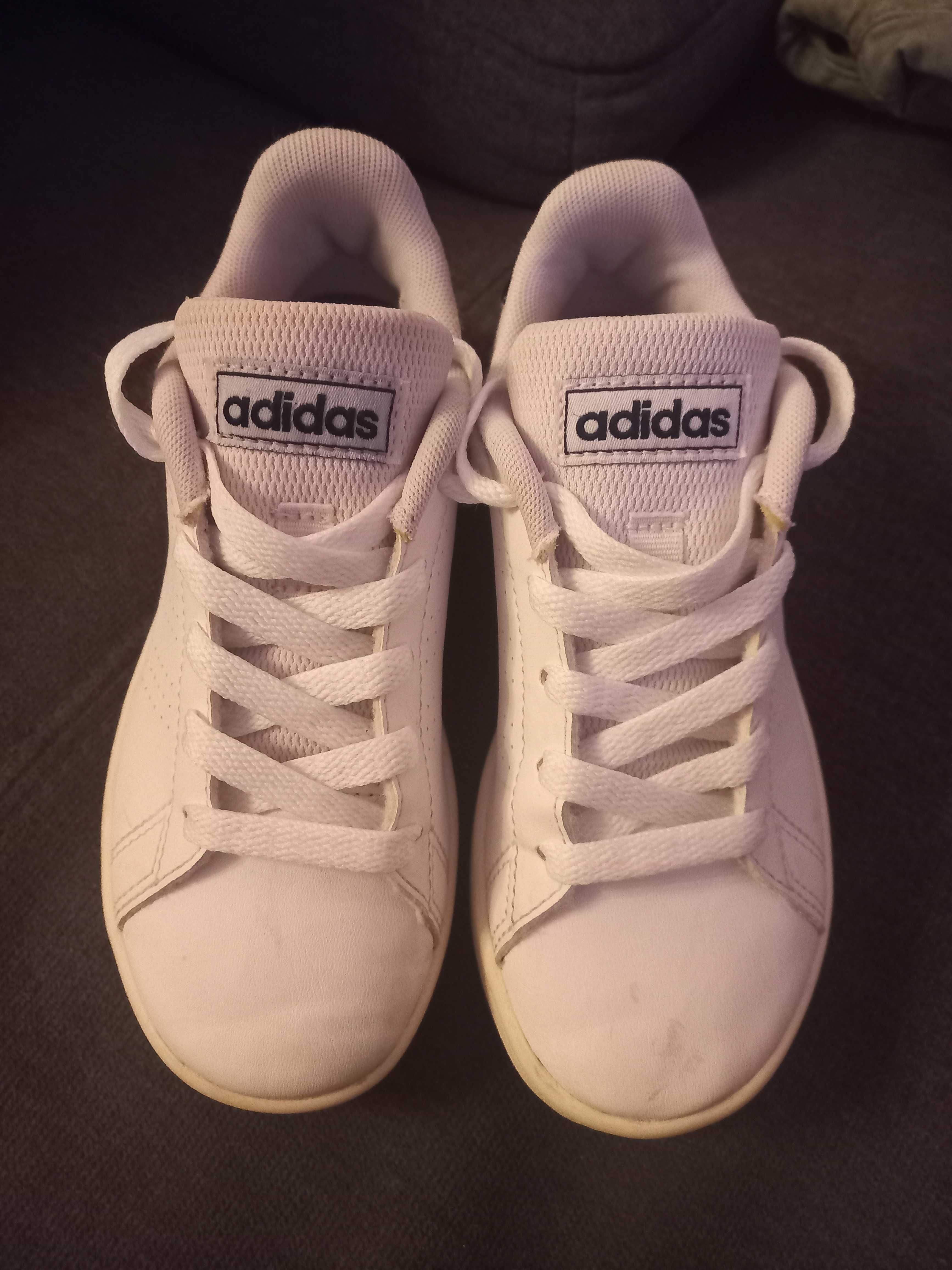 Sapatilhas Adidas 30