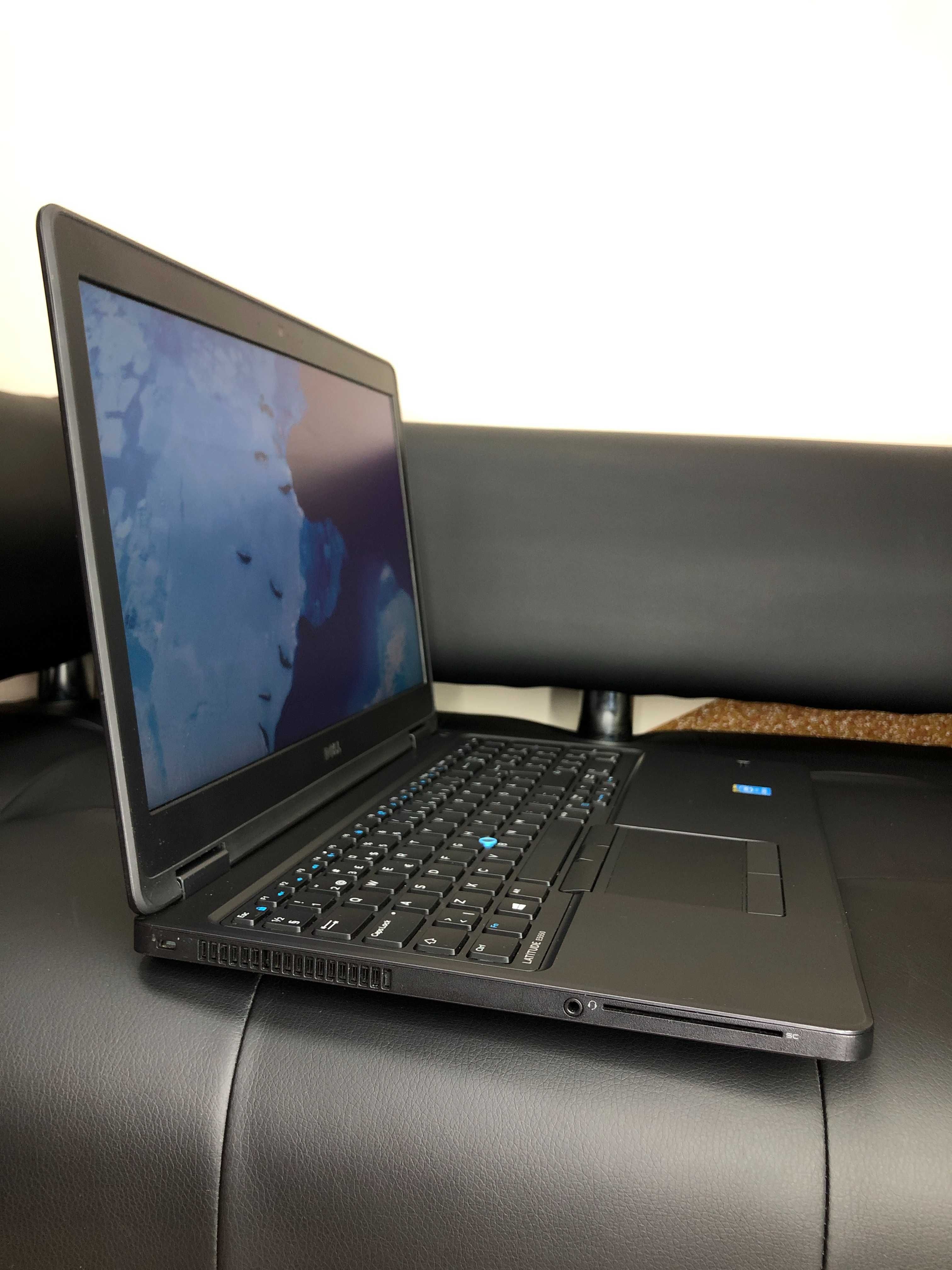 Ноутбук Dell Latitude E5550/15.5"HD/i3-5010U/4GB/240GB/ГАРАНТІЯ