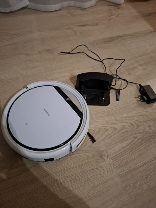 Robot sprzątający Medion odkurzacz myjący