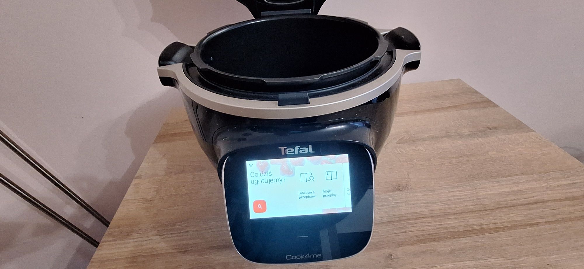 Sprzedam. Tefal Cook4me Touch Wi-Fi + Extra Crisp. Mało używany.