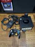 Gamecube com Retro-Bit Prism HD Adapter