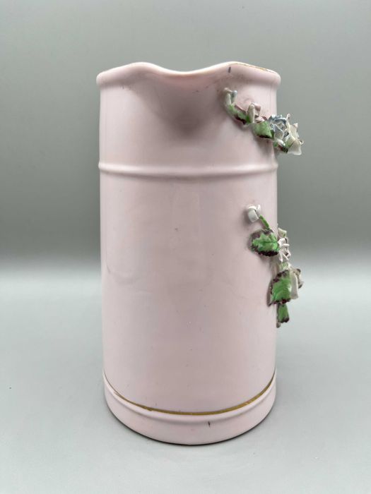 Jarro em cerâmica rosa