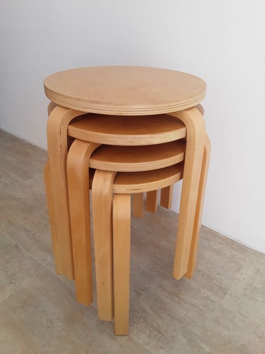 Conjunto de cadeiras / bancos IKEA Frosta