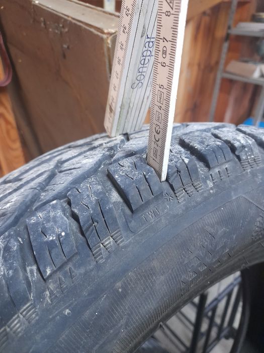 Opony zimowe sprzedam
