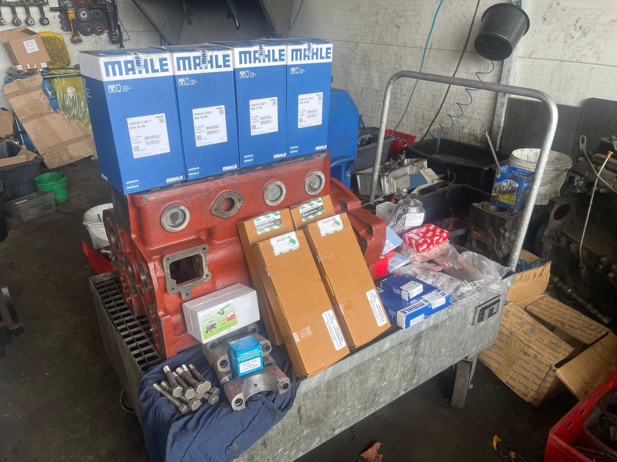 Silnik po remoncie Ursus 1014 TURBO Zetor Z8002.1 10145 LKT 81 T