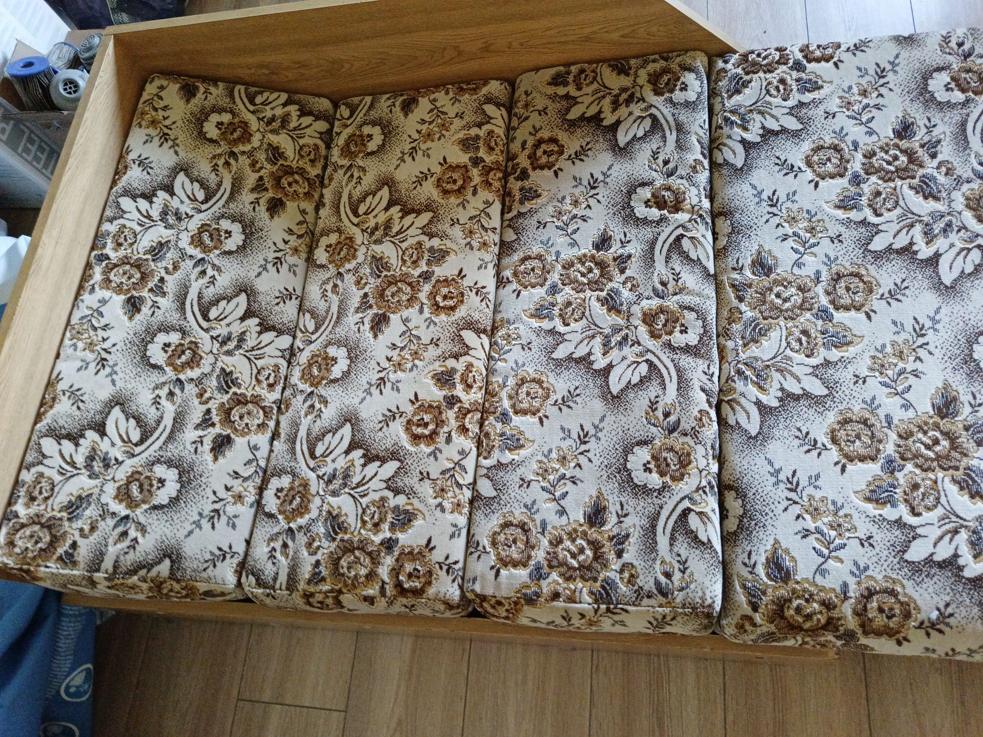 Łóżko 190 cm x 80 cm