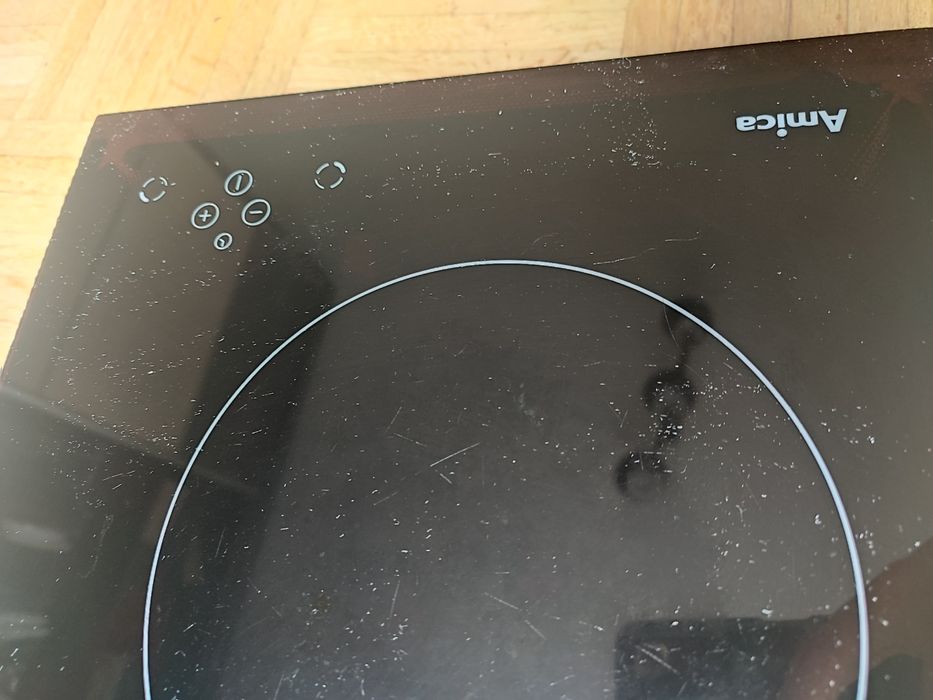 Płyta indukcyjna Amica