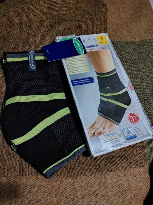 Бандаж голеностопный