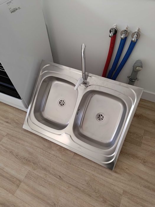 Zlewozmywak kuchenny 60x80 cm i bateria FERRO NOWE