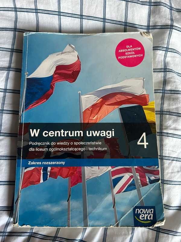 W centrum uwagi 4