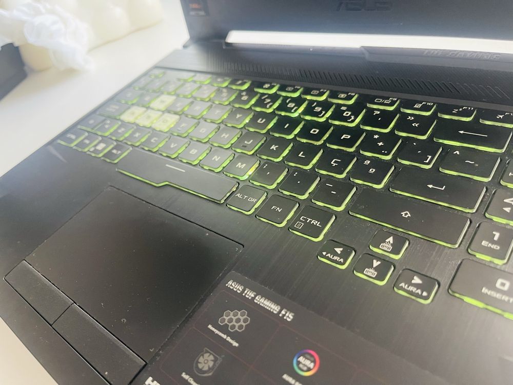Portatil Gaming ASUS TUF FX506 - I5 10 Gercao + GTX 1650 - Como novo!