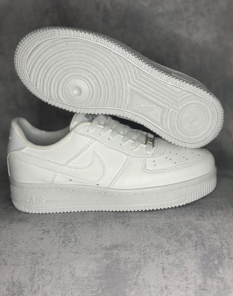 białe Nike air force one nowe buty Nike force 1