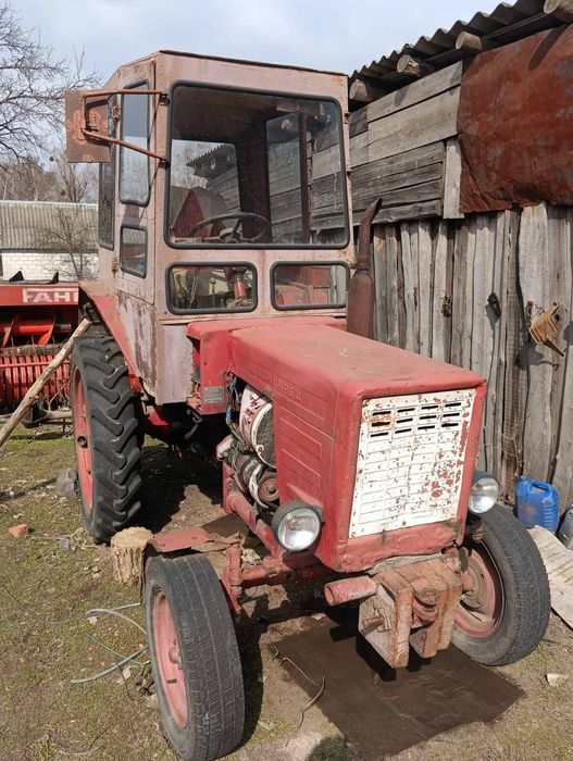 Продам трактор Т 25