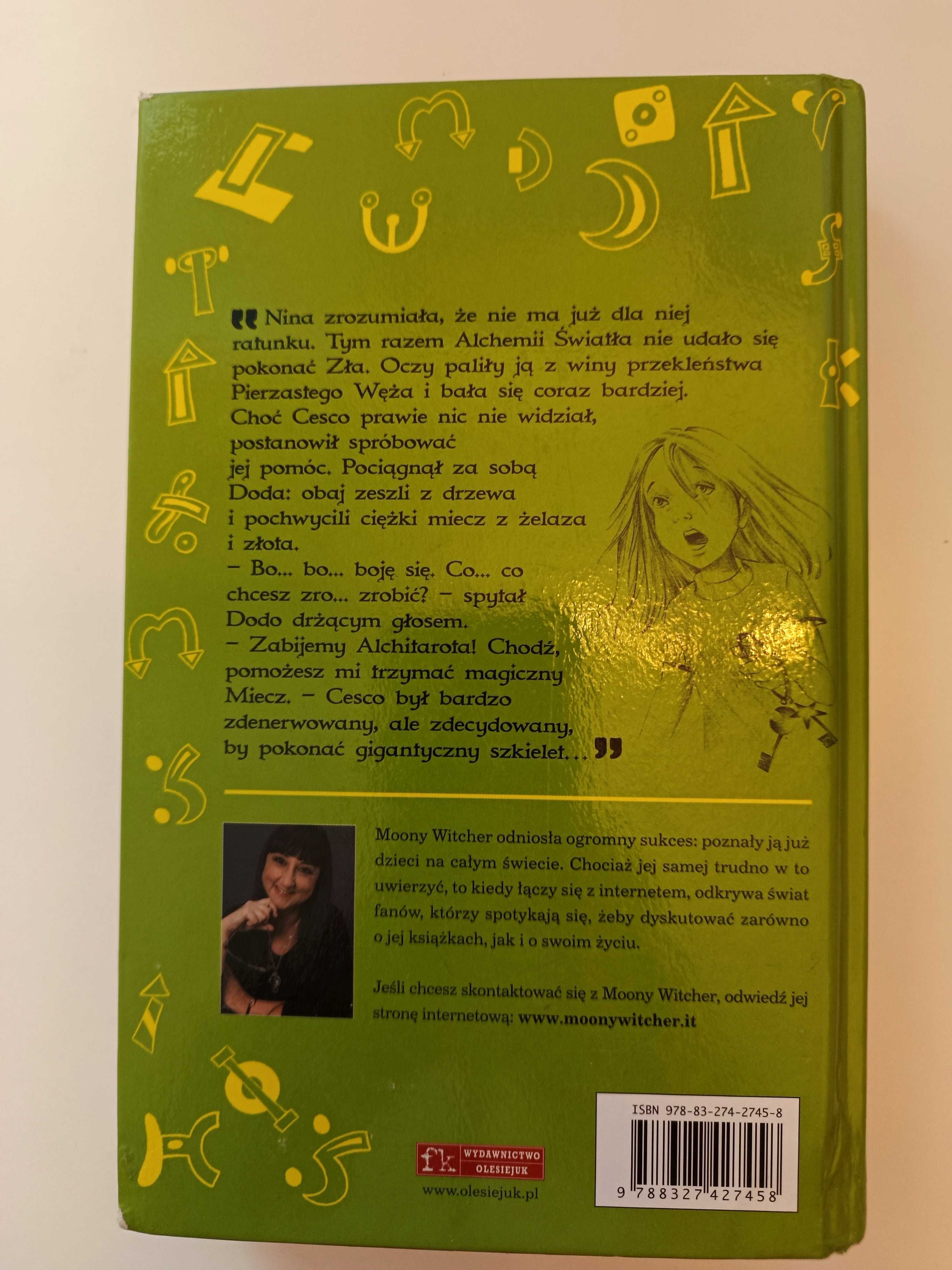Moony Witcher, Nina i Klątwa pierzastego węża