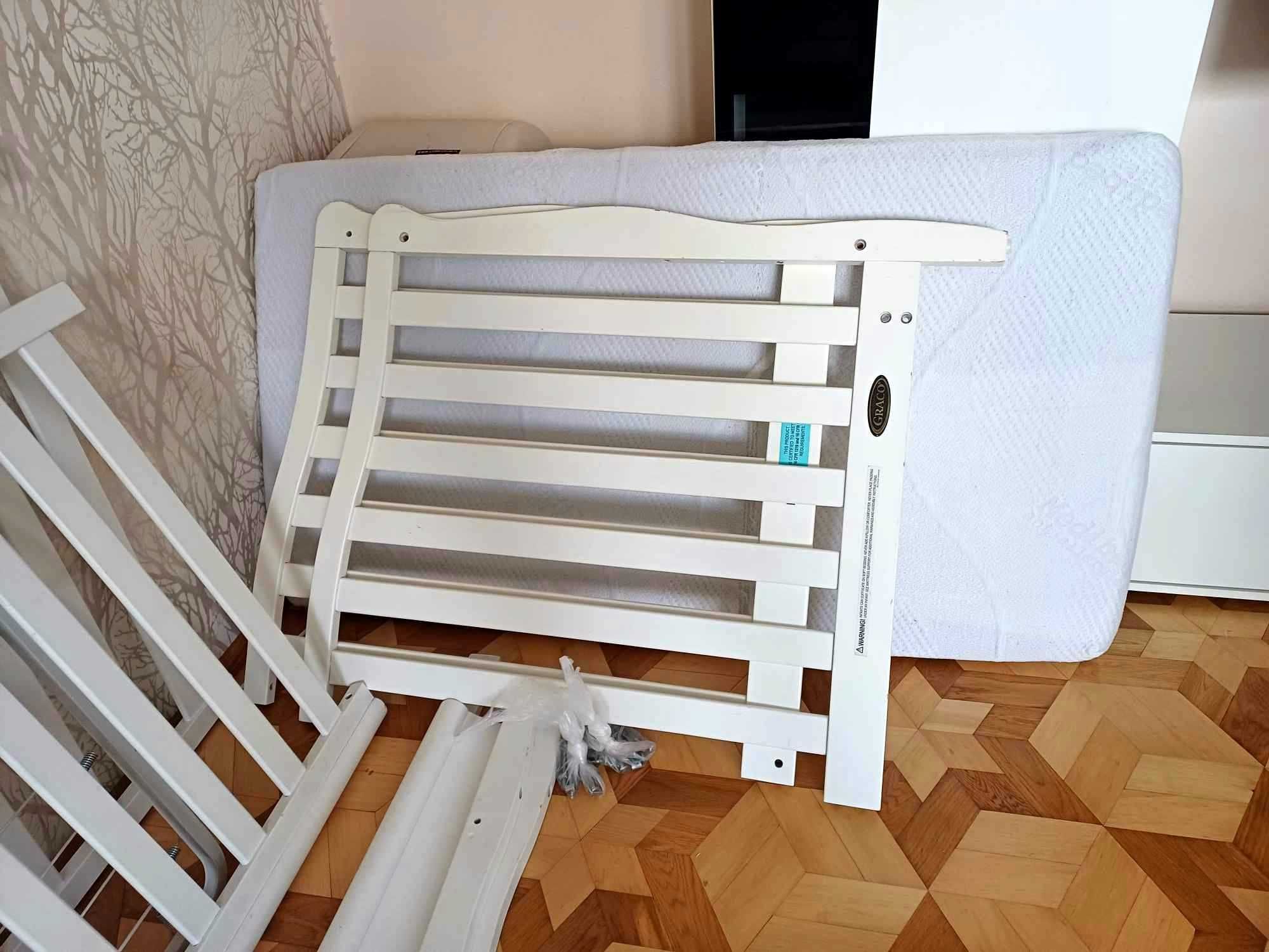 Łóżeczko dzieciece firmy Graco