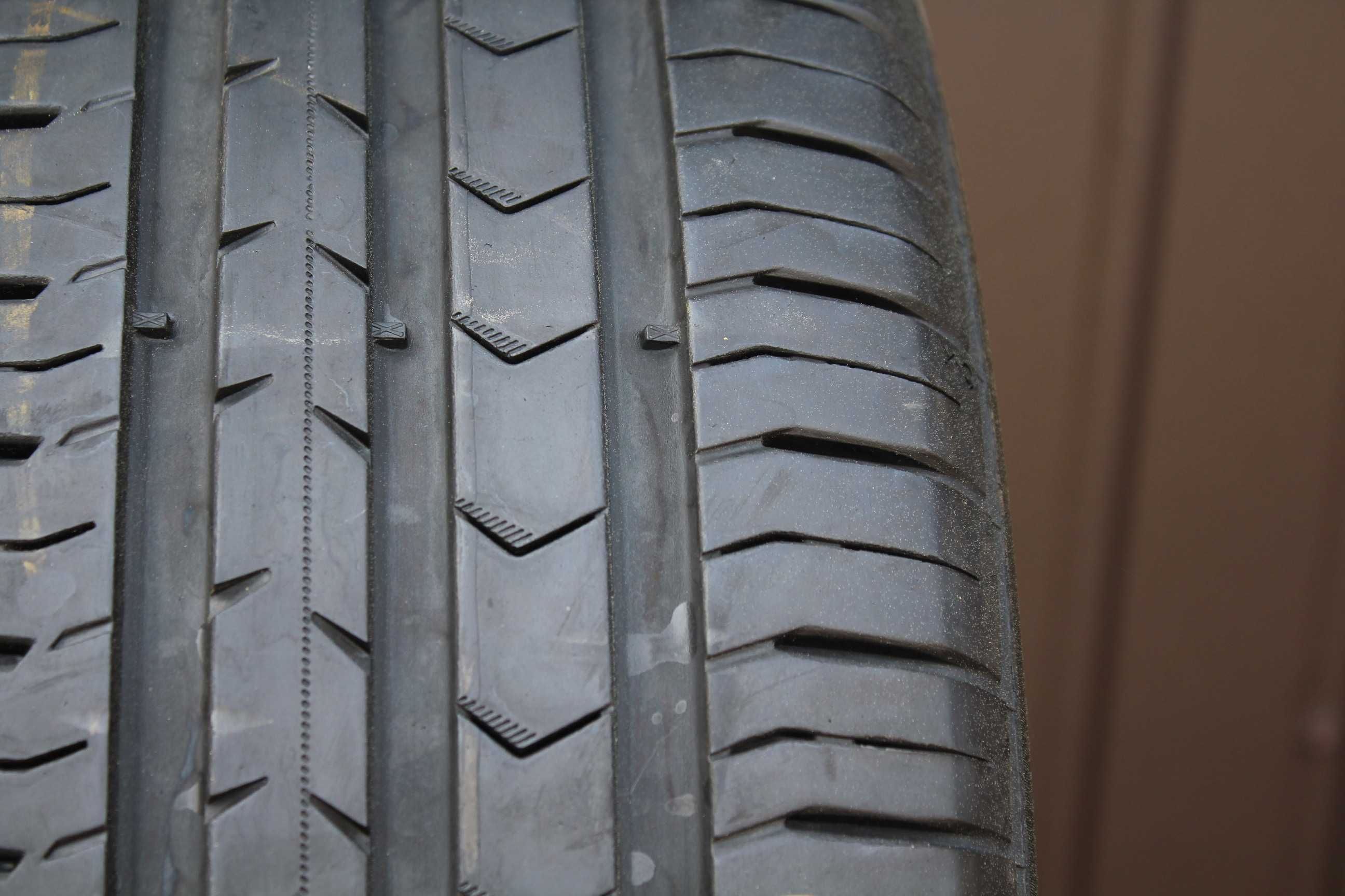 185 55 R15 Continnetal Premium Contact 5