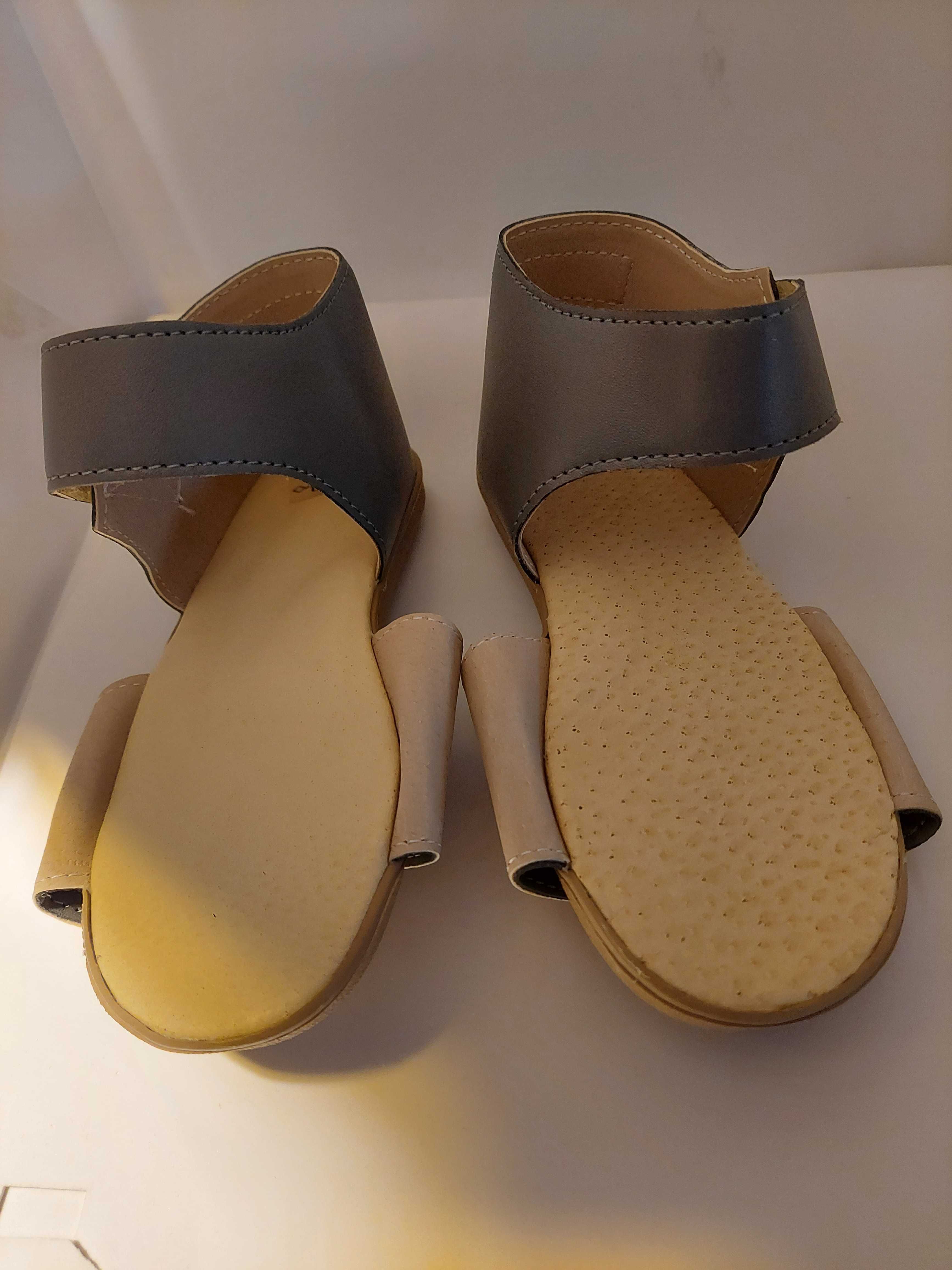 Slippers Family sandały dla dzieci wzór PORTO rozmiar 23 oraz 25