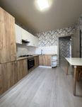 Продам  2х кімнатну 61 м2 квартиру з ремонтом меблями  Софіївська Борщ