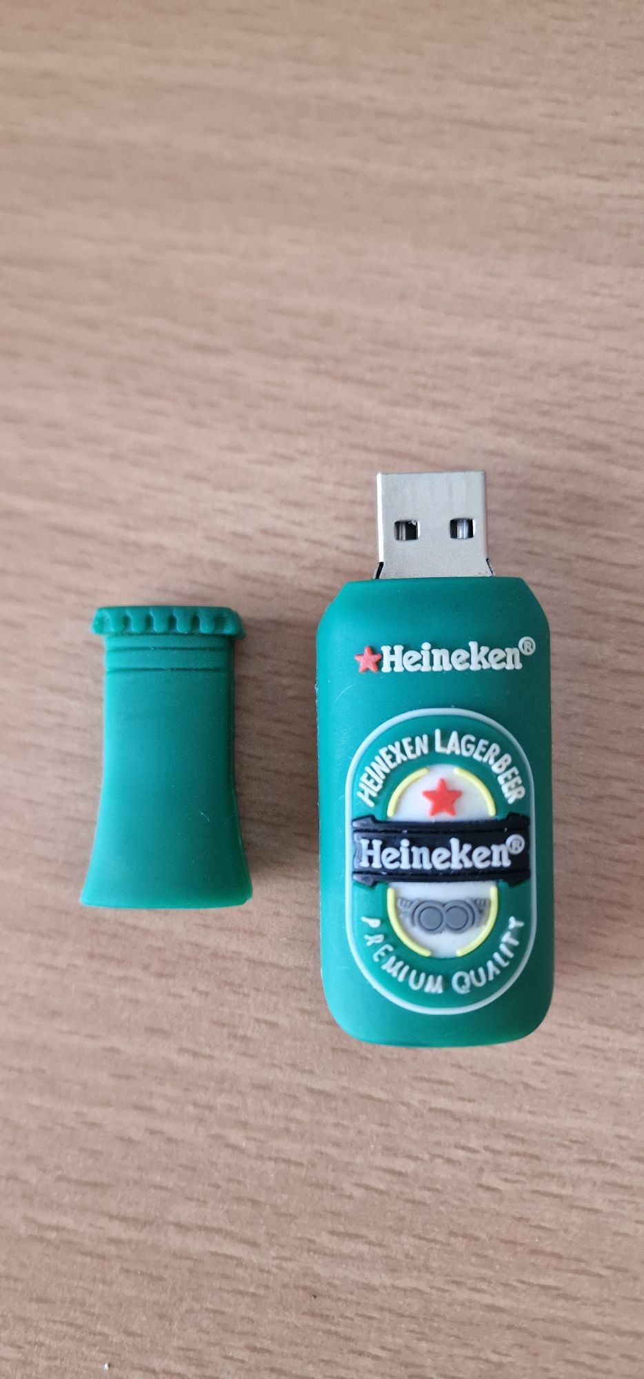 Pendrive dysk przenośny USB 8GB heineken używany gadget