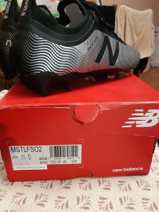 Бутси New Balance + гетри