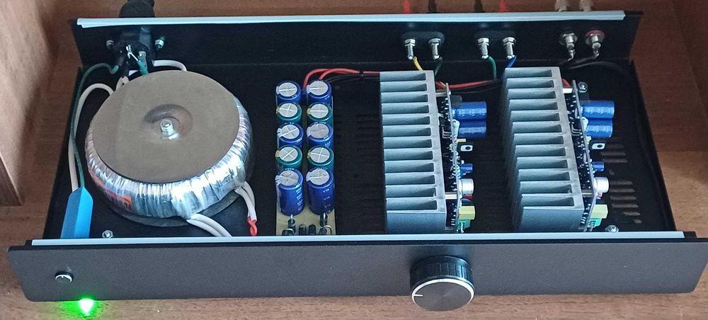 Підсилювач звуку ALFA IVA-777