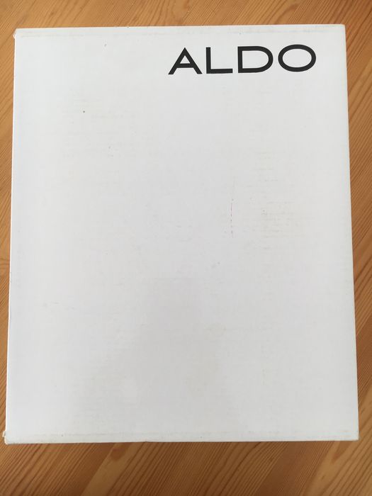 Sapatos da ALDO de salto alto em camurça pretos com laço