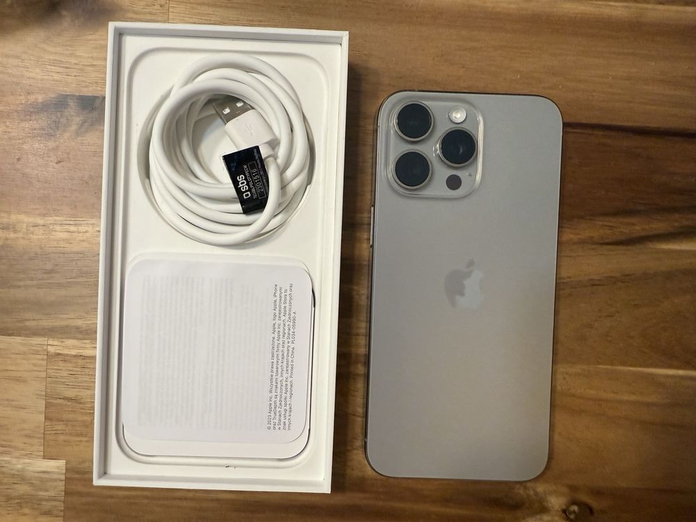 Iphone 15 Pro Max 256 GB Natural Titanium stan bdb pudełko
